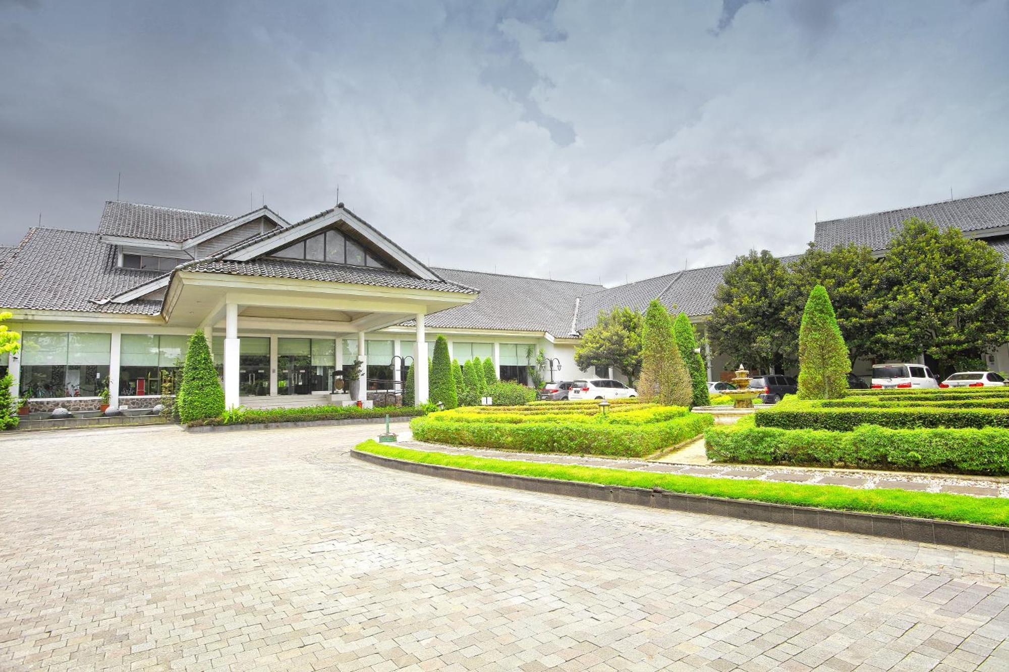 Lido Lake Resort By Mnc Hotel Bogor Zewnętrze zdjęcie