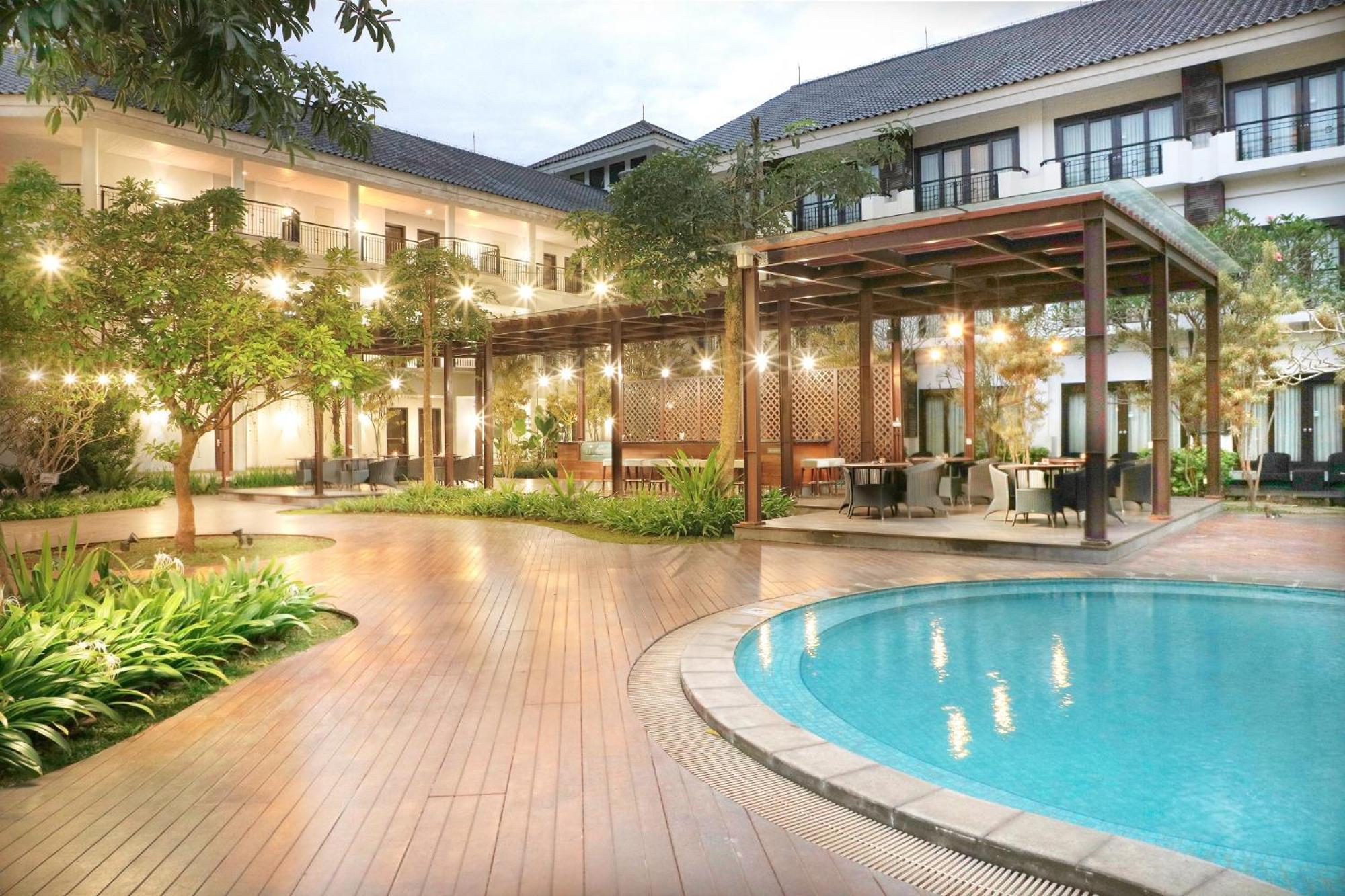 Lido Lake Resort By Mnc Hotel Bogor Zewnętrze zdjęcie